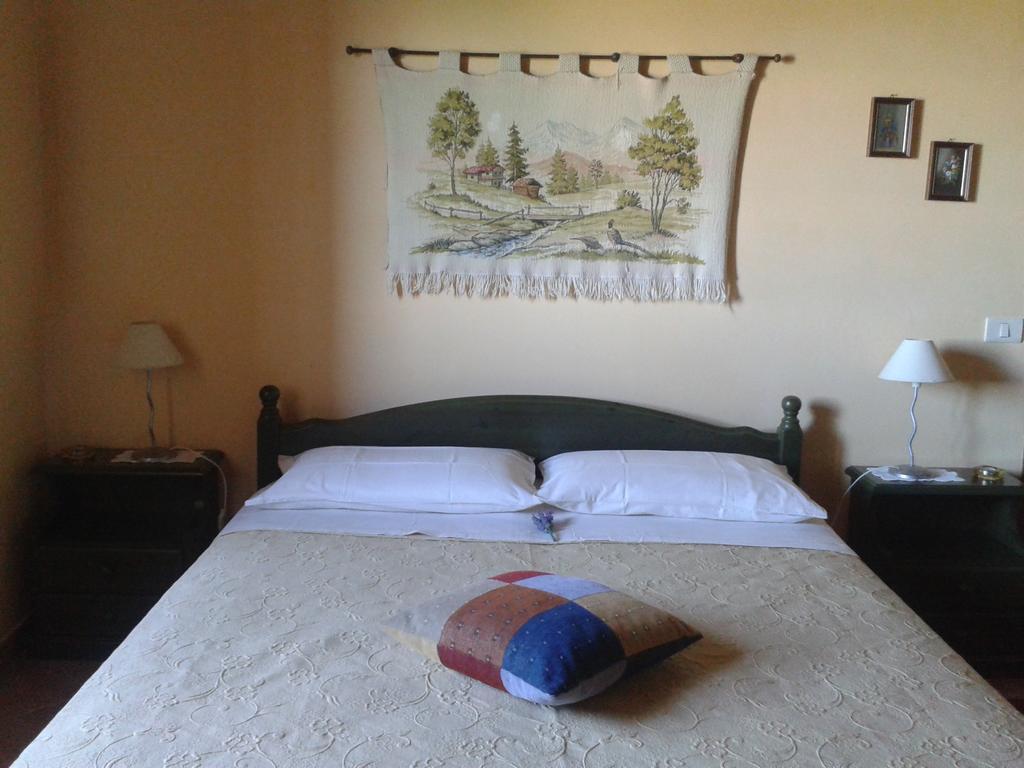 Agriturismo Cantinaccia Di Sopra Pitigliano Habitación foto